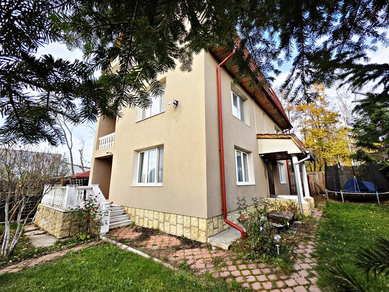 Balotesti, central, Martha Bibescu,